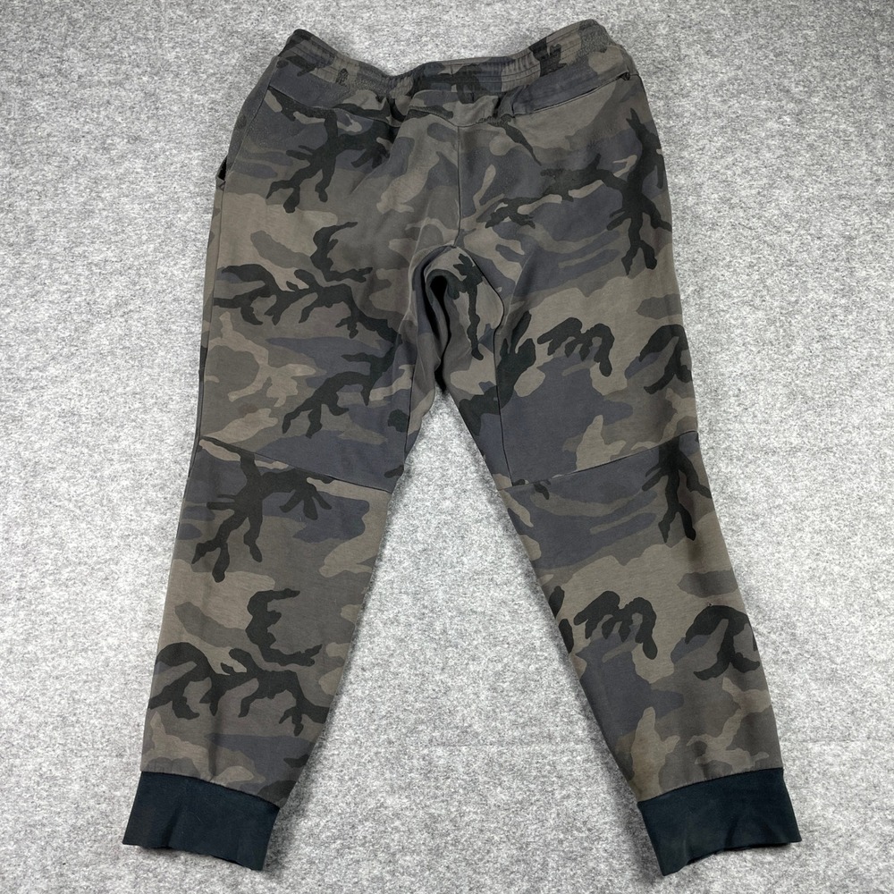 Nike Joggers Mens XXL Grey Camo Tech Fleece Tapered Sweatpants 715238-010 - Picture 2 of 12